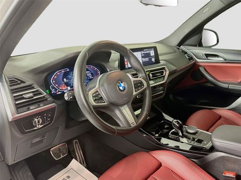 Used 2024 BMW X3 sDrive30i w/ M Sport Package RWD image 10