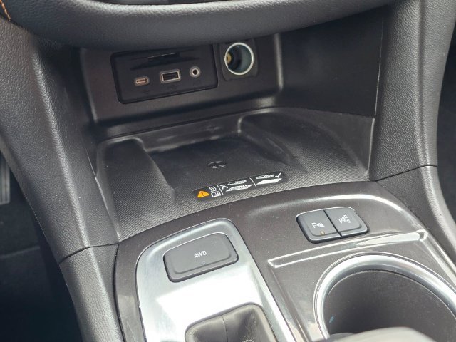Used 2022 Chevrolet Equinox Premier AWD/4WD image 27