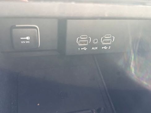 Used 2024 Jeep Wagoneer L Series II w/ Flexible Seating Group RWD image 18