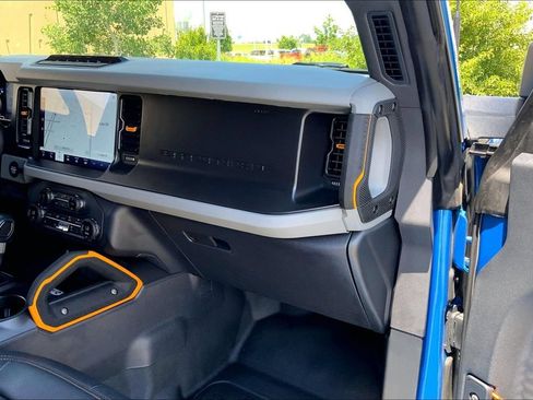Used 2023 Ford Bronco Badlands AWD/4WD image 15