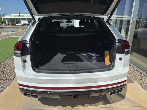 New 2025 Volkswagen Atlas Cross Sport SEL Premium R-Line image 15