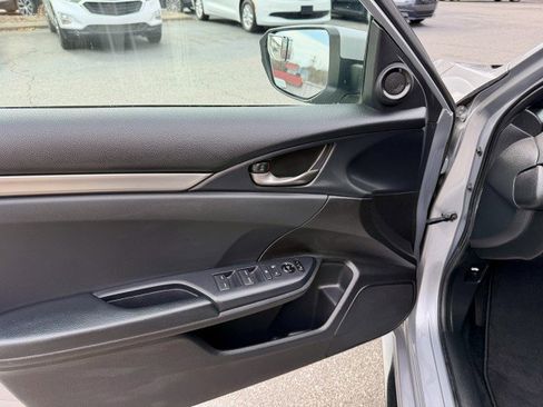 Used 2021 Honda Civic Sport image 11