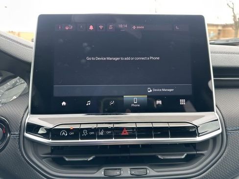 New 2026 Jeep Compass Latitude image 34