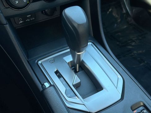 Used 2020 Subaru Impreza Premium image 34