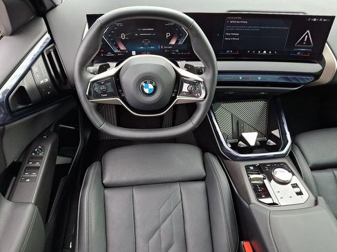 Used 2025 BMW X3 xDrive30i AWD/4WD image 12
