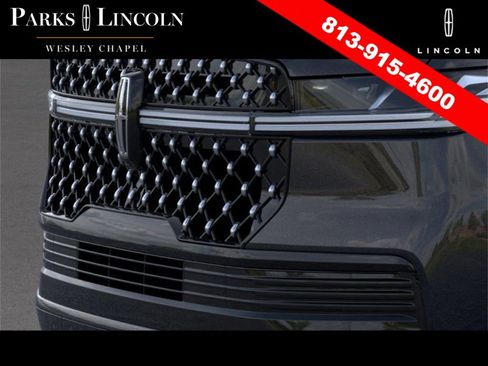 New 2025 Lincoln Navigator Black Label image 17