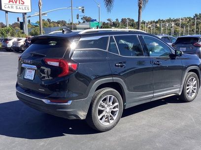 Used 2024 GMC Terrain SLT