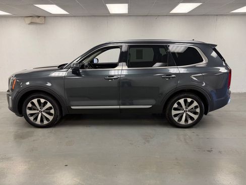 Used 2020 Kia Telluride S AWD/4WD image 2