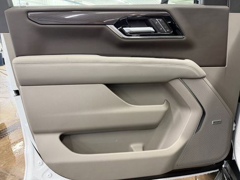 New 2026 GMC Yukon XL Elevation w/ Elevation Premium Package image 28