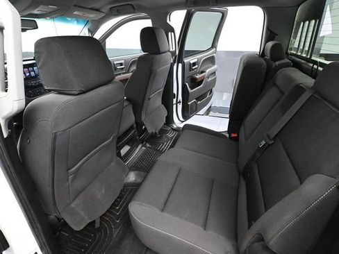 Used 2018 GMC Sierra 2500 SLE image 37