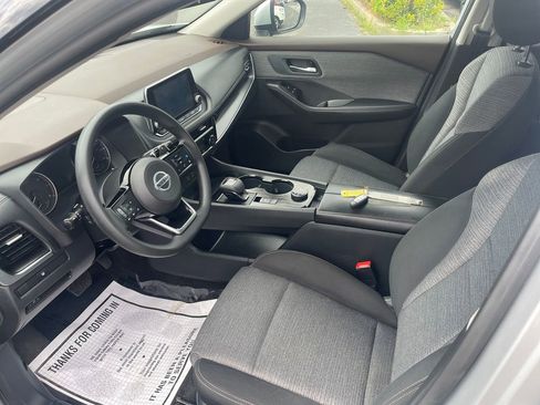 Used 2021 Nissan Rogue SV AWD/4WD image 12
