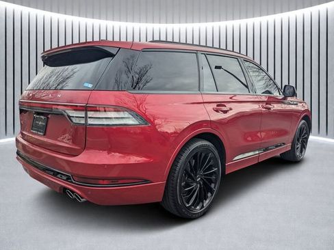 New 2026 Lincoln Aviator Reserve image 3