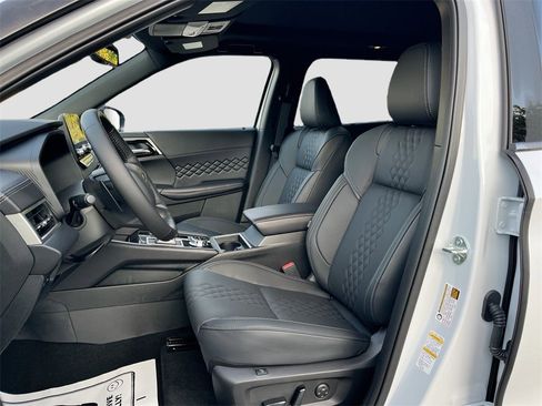 New 2025 Mitsubishi Outlander SEL Black Edition image 20