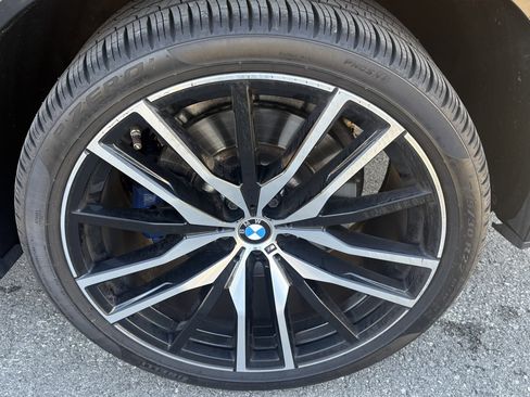 Used 2019 BMW X5 xDrive40i w/ M Sport Package image 13