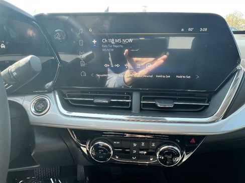 New 2026 Chevrolet Trax LT FWD image 14