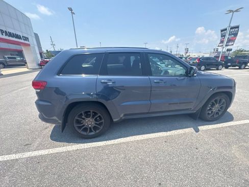 Used 2021 Jeep Grand Cherokee High Altitude AWD/4WD image 18