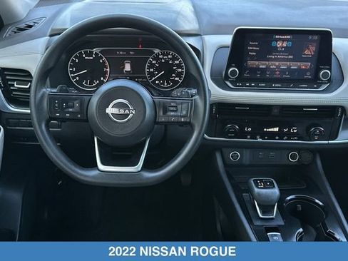 Used 2022 Nissan Rogue SV FWD image 15