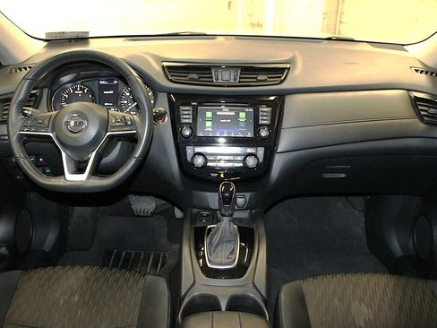 Used 2020 Nissan Rogue SV w/ Premium Package AWD/4WD image 9