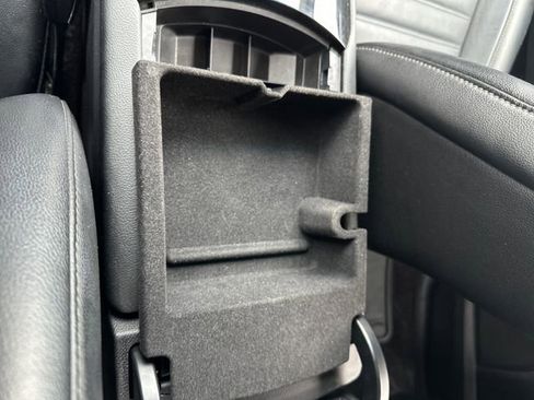 Used 2016 Ford Edge SEL w/ Equipment Group 201A image 19