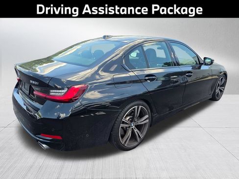 Used 2023 BMW 330i xDrive Sedan w/ Premium Package AWD/4WD image 5