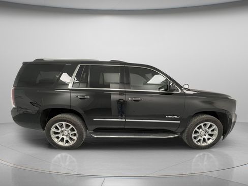 Used 2020 GMC Yukon Denali w/ Open Road Package AWD/4WD image 9