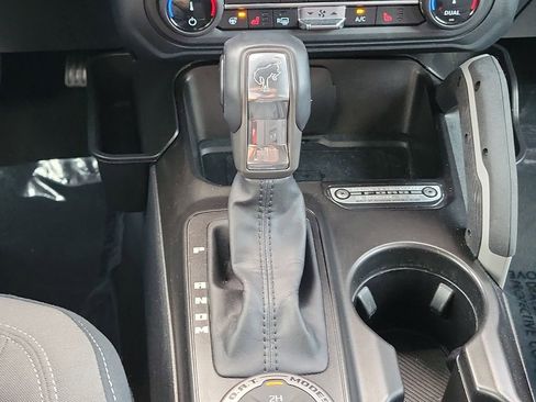 Used 2022 Ford Bronco Outer Banks image 38
