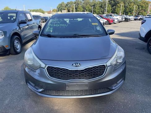 Used 2016 Kia Forte LX FWD image 2