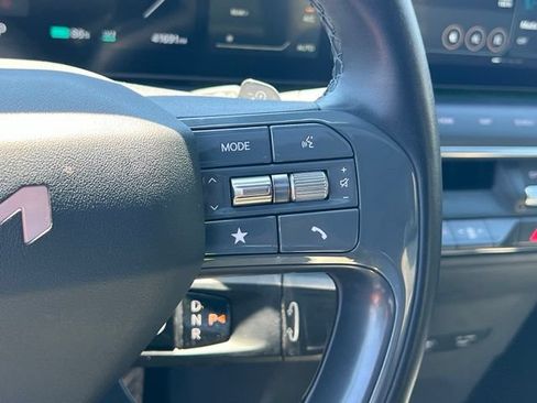 Certified 2024 Kia EV9 GT-Line AWD/4WD image 22