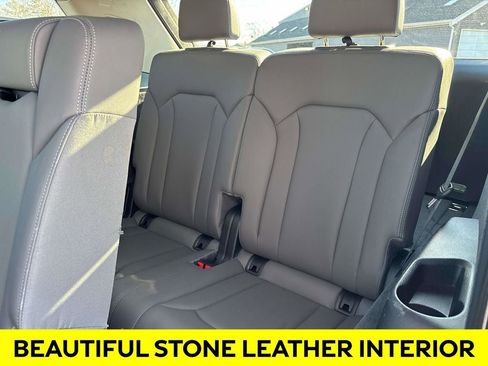 Used 2025 Audi Q7 3.0T Premium Plus image 11