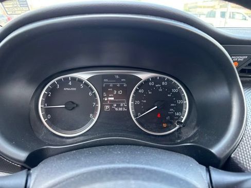 Used 2020 Nissan Kicks S FWD image 5