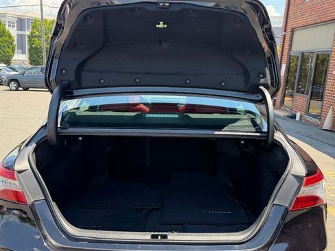 Used 2019 Toyota Camry XSE w/ Carpet Mat Package FWD image 8