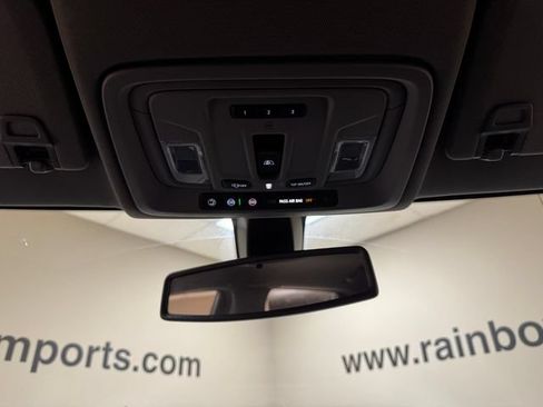 Used 2021 GMC Sierra 1500 SLT RWD image 17