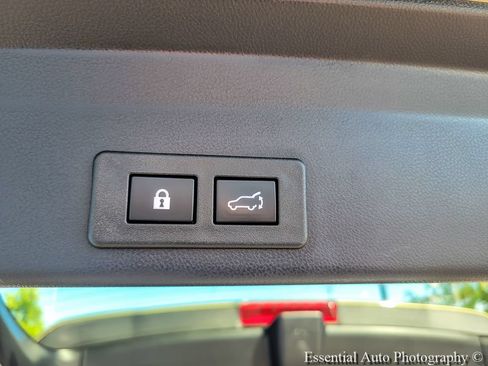 Certified 2023 Subaru Ascent Touring AWD/4WD image 21