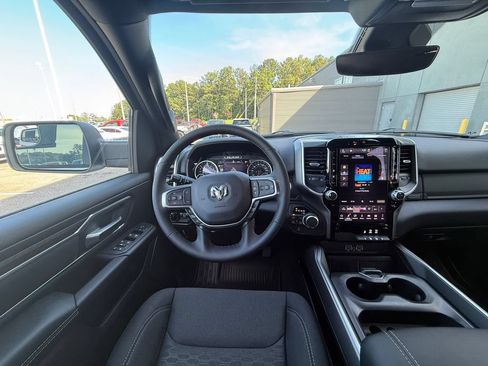 New 2026 RAM 1500 Big Horn AWD/4WD image 8