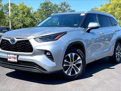 Used 2023 Toyota Highlander XLE