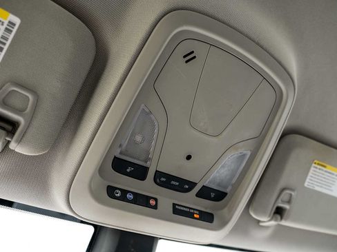Used 2016 Chevrolet Impala LS FWD image 24