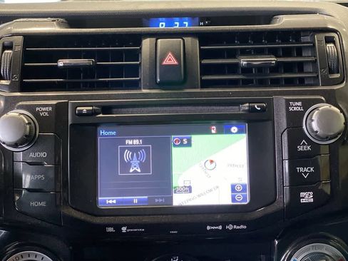 Used 2019 Toyota 4Runner TRD Off-Road AWD/4WD image 18