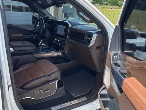 Used 2024 Ford F150 King Ranch w/ FX4 Off-Road Package AWD/4WD image 17