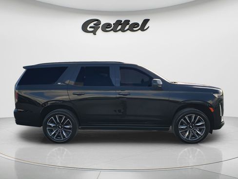 Used 2022 Cadillac Escalade Sport Platinum w/ Heavy-Duty Trailer Package AWD/4WD image 3