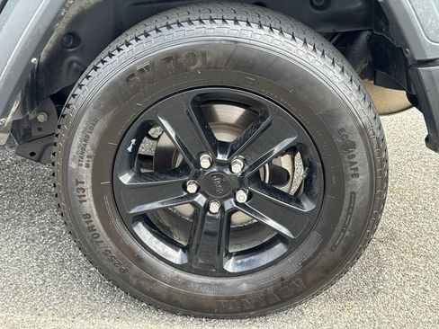 Used 2021 Jeep Wrangler Unlimited Sport image 19
