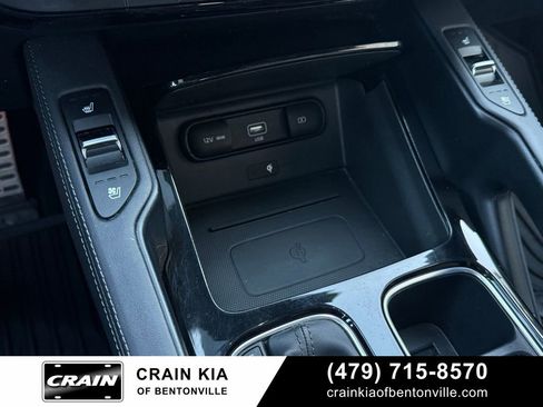 Used 2020 Kia Telluride SX w/ SX Prestige Package image 19