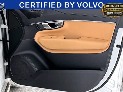 Used 2023 Volvo XC90 T8 Ultimate w/ Protection Package AWD/4WD image 20