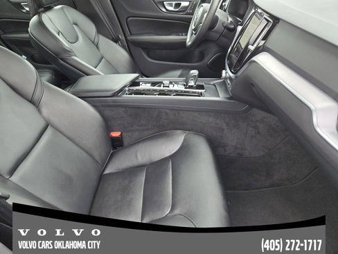 Certified 2025 Volvo S60 B5 Core FWD image 11