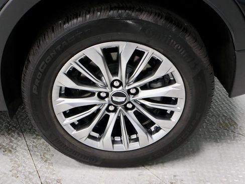 Used 2025 Cadillac XT4 Premium Luxury w/ Cold Weather Package image 19