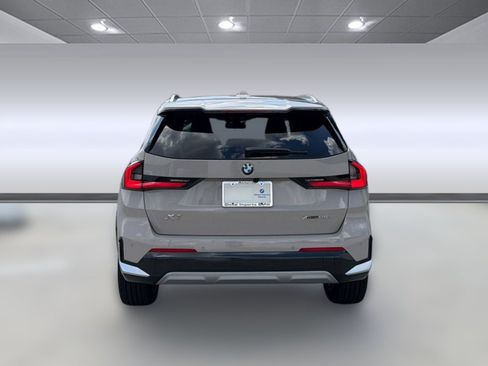 New 2026 BMW X1 xDrive28i AWD/4WD image 9