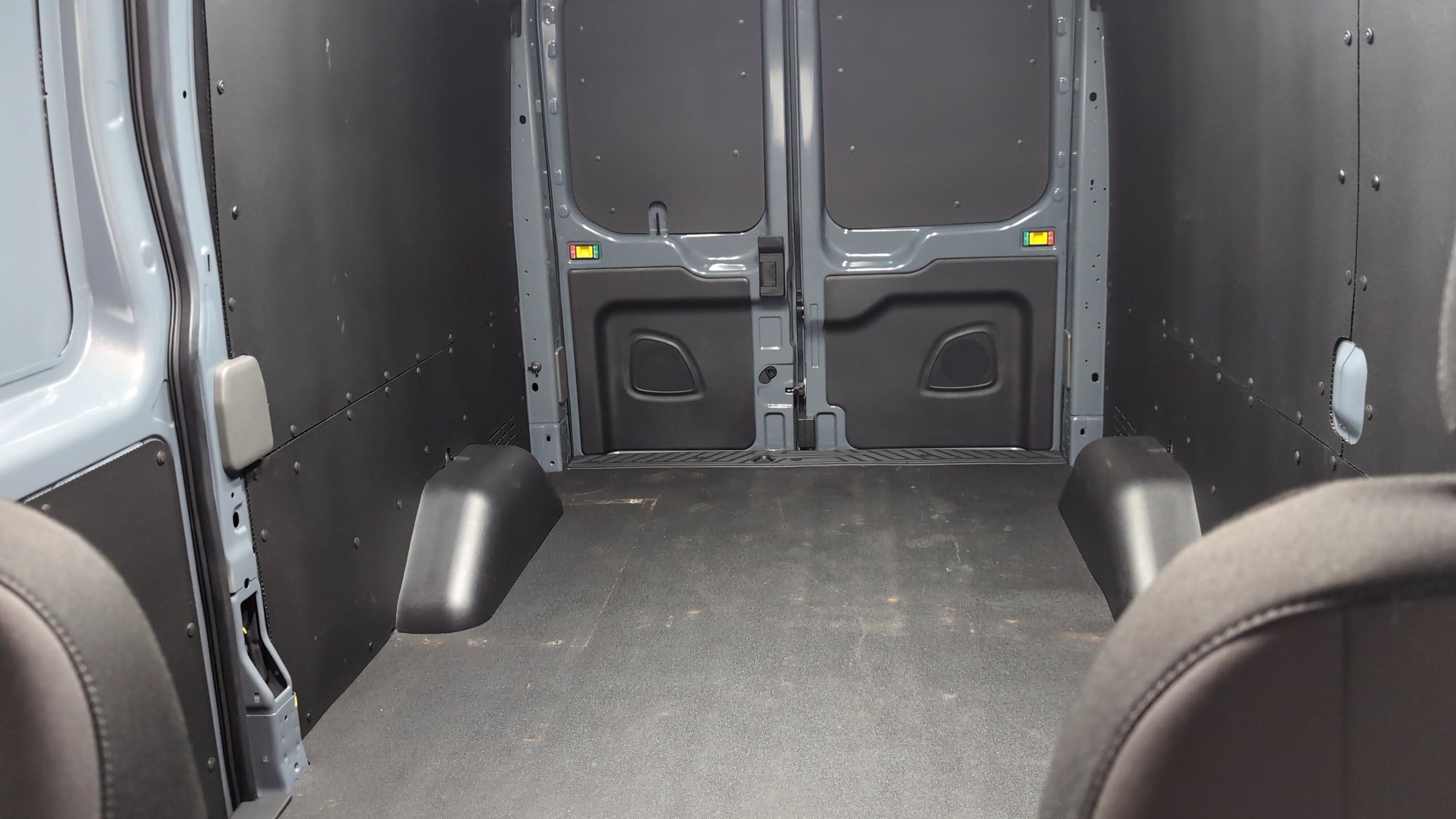 Used 2024 Ford Transit 350 148 Medium Roof AWD w/ Interior Upgrade Package image 26