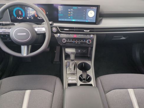 Certified 2025 Hyundai Sonata SE FWD image 19