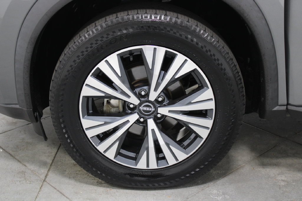Used 2023 Nissan Rogue SV AWD/4WD image 53