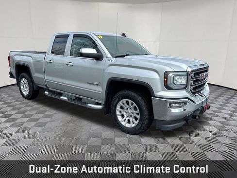 Certified 2019 GMC Sierra 1500 SLE w/ SLE Value Package AWD/4WD image 8