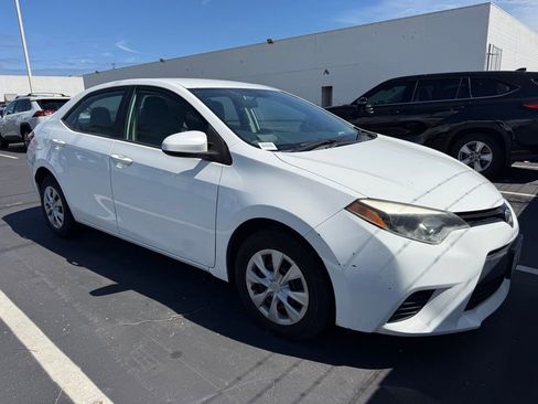 Used 2015 Toyota Corolla L FWD image 1